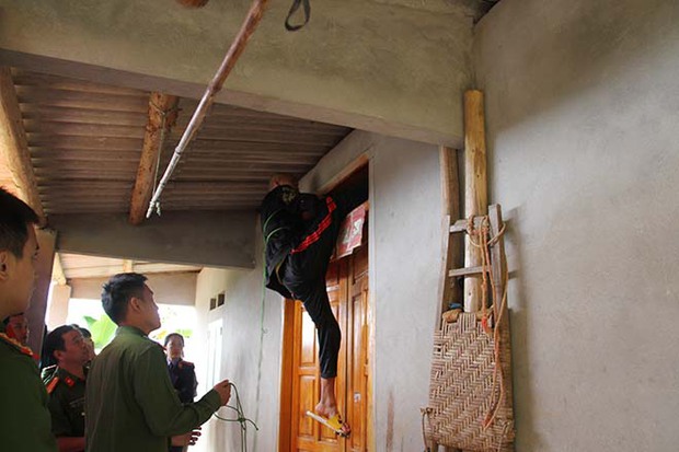 Nam sinh lớp 10 sát hại hàng xóm để trộm cắp, bố mẹ và bà nội vướng vòng lao lý vì bao che - Ảnh 1. Nam sinh lớp 10 sát hại hàng xóm để trộm cắp, bố mẹ và bà nội vướng vòng lao lý vì bao che - Ảnh 1.
