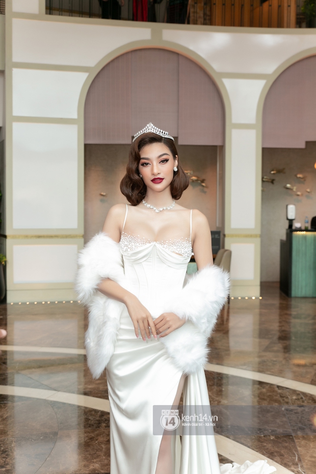 Thảm đỏ Miss World VN 2021: Đỗ Thị Hà lộ khuyết điểm, Lương Thùy Linh và dàn hậu chặt chém chưa nổi bằng bụng bầu của Tường San? - Ảnh 7. Thảm đỏ Miss World VN 2021: Đỗ Thị Hà lộ khuyết điểm, Lương Thùy Linh và dàn hậu chặt chém chưa nổi bằng bụng bầu của Tường San? - Ảnh 7.