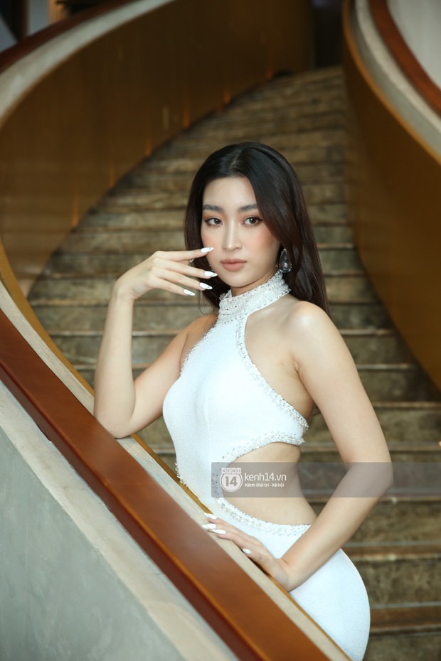 Thảm đỏ Miss World VN 2021: Đỗ Thị Hà lộ khuyết điểm, Lương Thùy Linh và dàn hậu chặt chém chưa nổi bằng bụng bầu của Tường San? - Ảnh 10. Thảm đỏ Miss World VN 2021: Đỗ Thị Hà lộ khuyết điểm, Lương Thùy Linh và dàn hậu chặt chém chưa nổi bằng bụng bầu của Tường San? - Ảnh 10.
