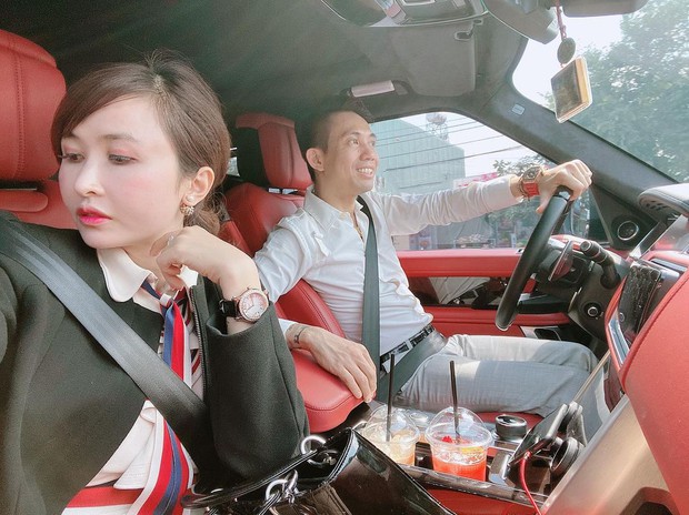 Sau ồn ào ly hôn bà cả, Minh Nhựa tậu đồng hồ hơn 7 tỷ tặng vợ 2 - Ảnh 4. Sau ồn ào ly hôn bà cả, Minh Nhựa tậu đồng hồ hơn 7 tỷ tặng vợ 2 - Ảnh 4.