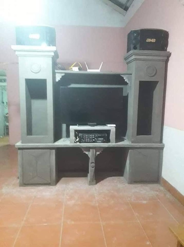 Chiếc tủ bằng... bê tông khiến dân tình ngán ngẩm chấm gia chủ âm điểm thẩm mỹ - Ảnh 1. Chiếc tủ bằng... bê tông khiến dân tình ngán ngẩm chấm gia chủ âm điểm thẩm mỹ - Ảnh 1.