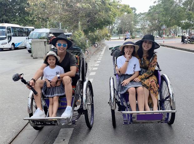 Nhan sắc dàn sao Hướng Dương Ngược Nắng ngoài đời: Cô Châu Hồng Diễm cực sành điệu, sốc nhất là NSND Thu Hà - Ảnh 5. Nhan sắc dàn sao Hướng Dương Ngược Nắng ngoài đời: Cô Châu Hồng Diễm cực sành điệu, sốc nhất là NSND Thu Hà - Ảnh 5.