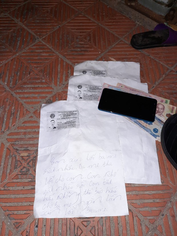 Tài xế Grab nghi nhảy cầu Đỏ tự tử, bỏ lại thư tuyệt mệnh: Con xin lỗi ba mẹ rất nhiều - Ảnh 2.