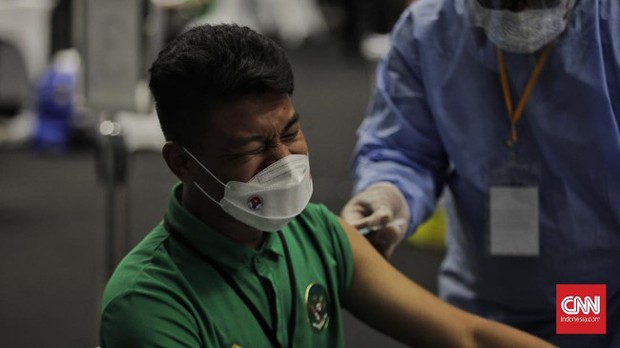 Quang Hải, Bùi Tiến Dũng được đề nghị ưu tiên sử dụng vaccine Covid-19 - Ảnh 2. Quang Hải, Bùi Tiến Dũng được đề nghị ưu tiên sử dụng vaccine Covid-19 - Ảnh 2.