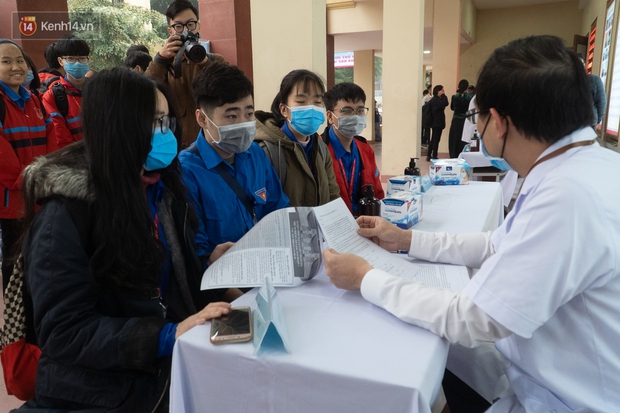 Từ hôm nay, tuyển 120 tình nguyện viên tiêm thử vaccine Covid-19 thứ 2 của Việt Nam - Ảnh 1.