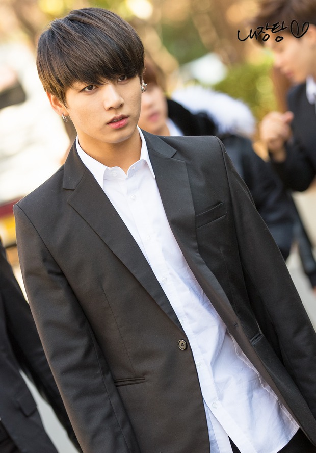 Tìm ra nhóm nhạc có visual đỉnh nhất Kpop: Sẵn sàng chấp cả camera thường của tay máy hung thần, đẹp không cần photoshop - Ảnh 3. Tìm ra nhóm nhạc có visual đỉnh nhất Kpop: Sẵn sàng chấp cả camera thường của tay máy hung thần, đẹp không cần photoshop - Ảnh 3.