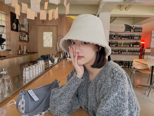 Một chiếc quần mà 3 thành viên BLACKPINK cùng diện, soi lai lịch sản phẩm hiểu ra luôn nguyên nhân! - Ảnh 9.