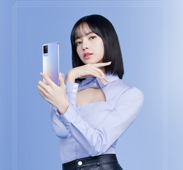 Lisa lộ ảnh giả trân gây xôn xao toàn Weibo, fan tức tối réo tên YG vì cách làm việc vô trách nhiệm - Ảnh 5. Lisa lộ ảnh giả trân gây xôn xao toàn Weibo, fan tức tối réo tên YG vì cách làm việc vô trách nhiệm - Ảnh 5.