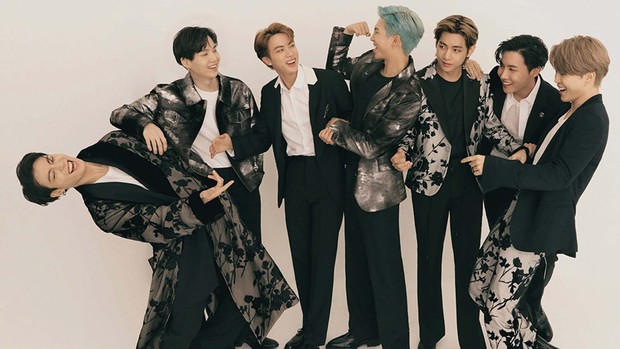 Gangnam Style đạt 4 tỷ view nhưng gây tranh cãi: Người kêu vượt tầm BTS, BLACKPINK, người coi như trò hề trong mắt dân Mỹ - Ảnh 4. Gangnam Style đạt 4 tỷ view nhưng gây tranh cãi: Người kêu vượt tầm BTS, BLACKPINK, người coi như trò hề trong mắt dân Mỹ - Ảnh 4.