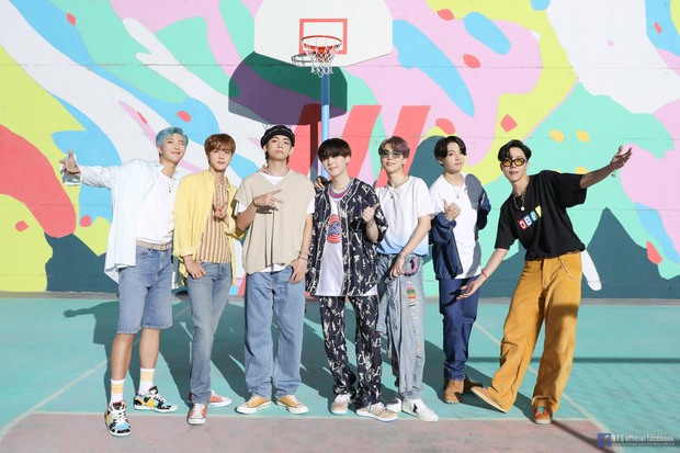 Gangnam Style đạt 4 tỷ view nhưng gây tranh cãi: Người kêu vượt tầm BTS, BLACKPINK, người coi như trò hề trong mắt dân Mỹ - Ảnh 7. Gangnam Style đạt 4 tỷ view nhưng gây tranh cãi: Người kêu vượt tầm BTS, BLACKPINK, người coi như trò hề trong mắt dân Mỹ - Ảnh 7.