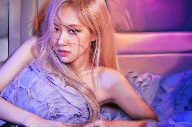 Giữa trưa Rosé (BLACKPINK) bất ngờ tung poster đếm ngược còn 5 ngày, hé lộ chi tiết bí ẩn trong MV solo - Ảnh 1.