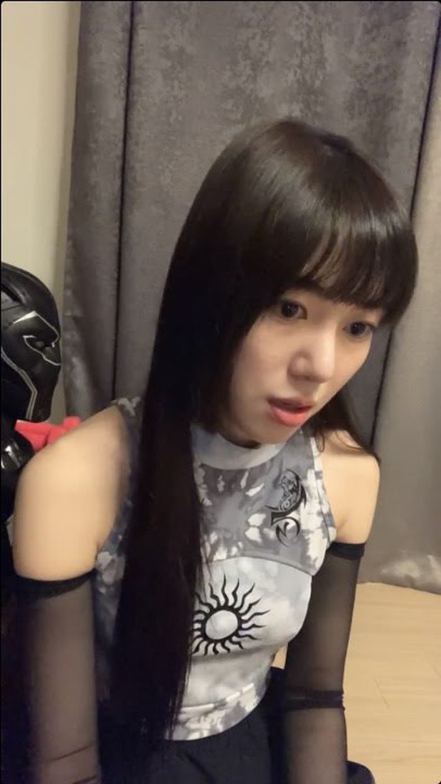 Rùng mình vụ Mina (AOA) bị sao nam cưỡng hiếp: Bị đập chai bia vào đầu, bò lết về nhà vì đau đớn, làm idol để trốn quá khứ - Ảnh 4. Rùng mình vụ Mina (AOA) bị sao nam cưỡng hiếp: Bị đập chai bia vào đầu, bò lết về nhà vì đau đớn, làm idol để trốn quá khứ - Ảnh 4.