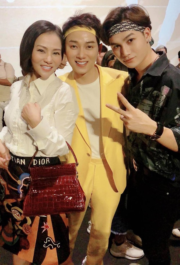 Xôn xao nghi vấn Trúc Nhân và Ali Hoàng Dương nghỉ chơi: bơ nhau ở họp báo Bố Già và loạt động thái đáng ngờ trên MXH - Ảnh 6.