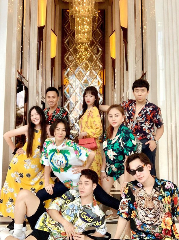 Xôn xao nghi vấn Trúc Nhân và Ali Hoàng Dương nghỉ chơi: bơ nhau ở họp báo Bố Già và loạt động thái đáng ngờ trên MXH - Ảnh 8.