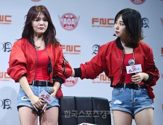 Mina (AOA) bất ngờ lên tiếng về danh tính sao nam nổi tiếng cưỡng hiếp cô, dân tình phẫn nộ vì plot twist quá lú - Ảnh 3. Mina (AOA) bất ngờ lên tiếng về danh tính sao nam nổi tiếng cưỡng hiếp cô, dân tình phẫn nộ vì plot twist quá lú - Ảnh 3.