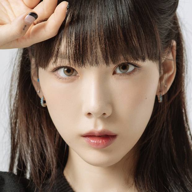 Taeyeon (SNSD) bất ngờ thả tim tracklist solo của Rosé (BLACKPINK), fan hai nhà chuẩn bị kết thân là vừa! - Ảnh 6. Taeyeon (SNSD) bất ngờ thả tim tracklist solo của Rosé (BLACKPINK), fan hai nhà chuẩn bị kết thân là vừa! - Ảnh 6.