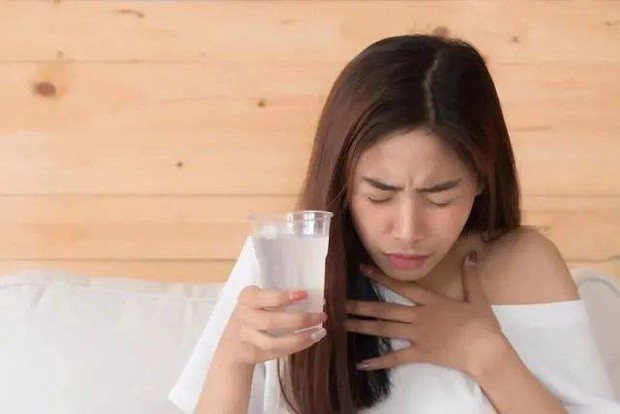 Người có đường tiêu hóa kém thường có 3 biểu hiện sau khi ăn, nếu không bị cái nào chứng tỏ bạn có dạ dày thép - Ảnh 1. Người có đường tiêu hóa kém thường có 3 biểu hiện sau khi ăn, nếu không bị cái nào chứng tỏ bạn có dạ dày thép - Ảnh 1.