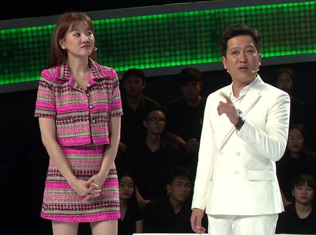 Trường Giang lại gây tranh cãi ở Nhanh Như Chớp khi đọc câu hỏi khó rồi liên tục khẳng định rất dễ! - Ảnh 1.