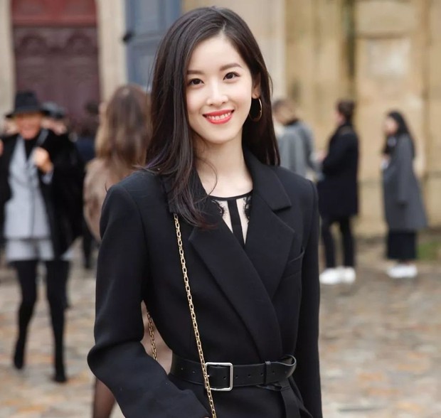 Dân mạng đào ra loạt bằng chứng hot girl trà sữa đã ly hôn với chồng đại gia hơn 19 tuổi - Ảnh 1. Dân mạng đào ra loạt bằng chứng hot girl trà sữa đã ly hôn với chồng đại gia hơn 19 tuổi - Ảnh 1.