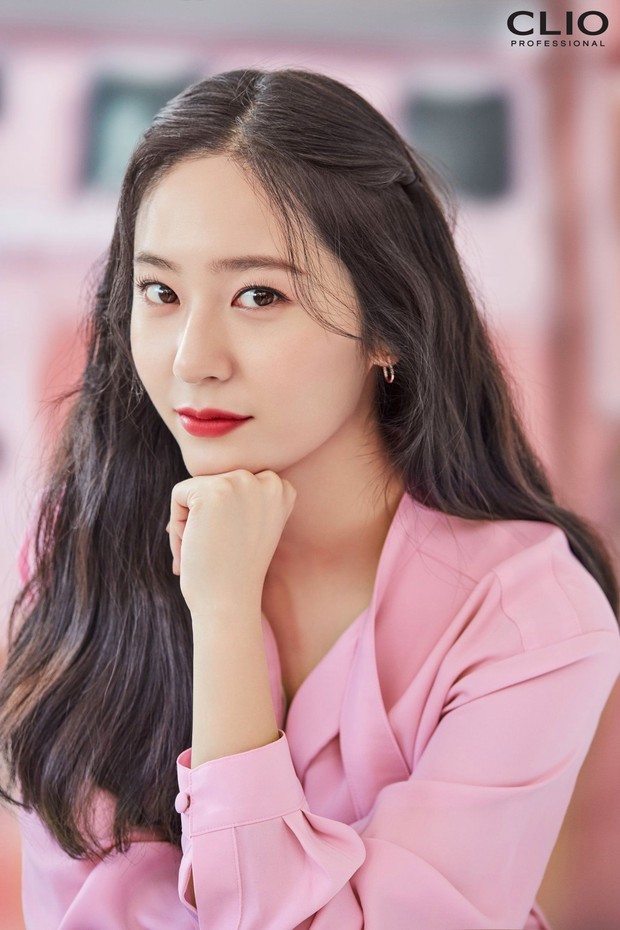 Cặp đôi ngày Cá tháng Tư Kai (EXO) - Krystal f(x): Những tưởng cú lừa, ngờ đâu lại thành 1 trong những cặp đẹp đôi nhất nhà SM - Ảnh 16. Cặp đôi ngày Cá tháng Tư Kai (EXO) - Krystal f(x): Những tưởng cú lừa, ngờ đâu lại thành 1 trong những cặp đẹp đôi nhất nhà SM - Ảnh 16.