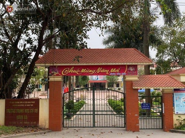 Vụ nam sinh lớp 8 bị bạn cùng trường đâm tử vong ở Hà Nội: Tôi chỉ nghĩ các em nô nghịch hay ngã đơn sơ nhưng... - Ảnh 1. Vụ nam sinh lớp 8 bị bạn cùng trường đâm tử vong ở Hà Nội: Tôi chỉ nghĩ các em nô nghịch hay ngã đơn sơ nhưng... - Ảnh 1.