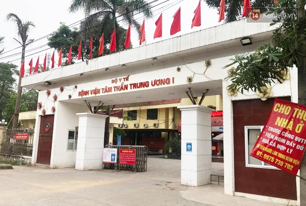 Người nhà bệnh nhân nói gì khi CA triệt phá ổ nhóm bay lắc, buôn ma tuý trong BV Tâm thần TW I? - Ảnh 1. Người nhà bệnh nhân nói gì khi CA triệt phá ổ nhóm bay lắc, buôn ma tuý trong BV Tâm thần TW I? - Ảnh 1.