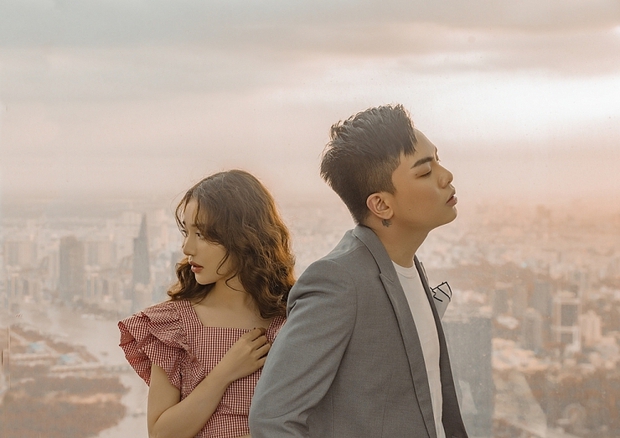 Văn Mai Hương từng thu âm demo Sài Gòn Đau Lòng Quá, muốn mua bài để làm MV nhưng Hứa Kim Tuyền từ chối không bán - Ảnh 8. Văn Mai Hương từng thu âm demo Sài Gòn Đau Lòng Quá, muốn mua bài để làm MV nhưng Hứa Kim Tuyền từ chối không bán - Ảnh 8.