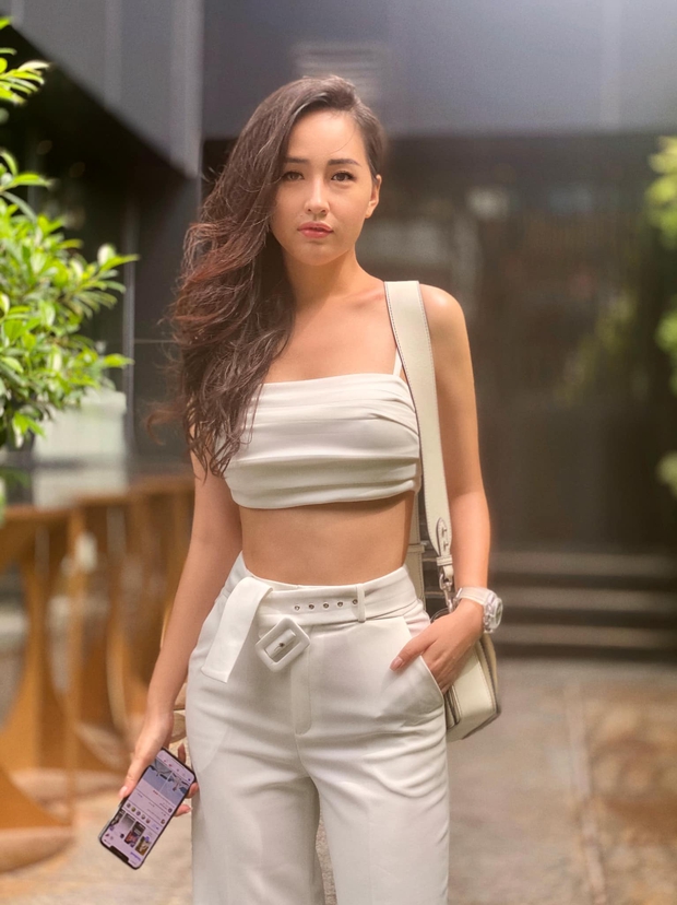 Những lần diện crop-top của Mai Phương Thúy khiến netizen kinh ngạc, duy nhất 1 lần khó mà mê nổi - Ảnh 6.