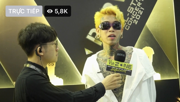 Thảm đỏ Rap Việt Concert: Dế Choắt và dàn sao Vbiz đổ bộ, Lý Nhã Kỳ chuẩn đẳng cấp “chị đẹp” sành điệu! - Ảnh 20.