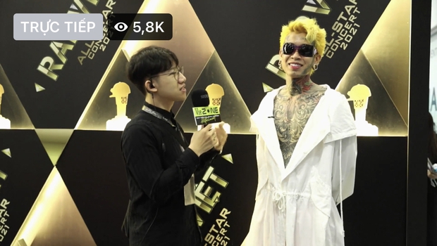 Thảm đỏ Rap Việt Concert: Dế Choắt và dàn sao Vbiz đổ bộ, Lý Nhã Kỳ chuẩn đẳng cấp “chị đẹp” sành điệu! - Ảnh 21.