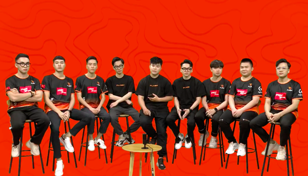 Thành viên Team Flash gây chú ý tại buổi fan meeting, fan nghi ngờ có sự biến động trong đội tuyển - Ảnh 1.