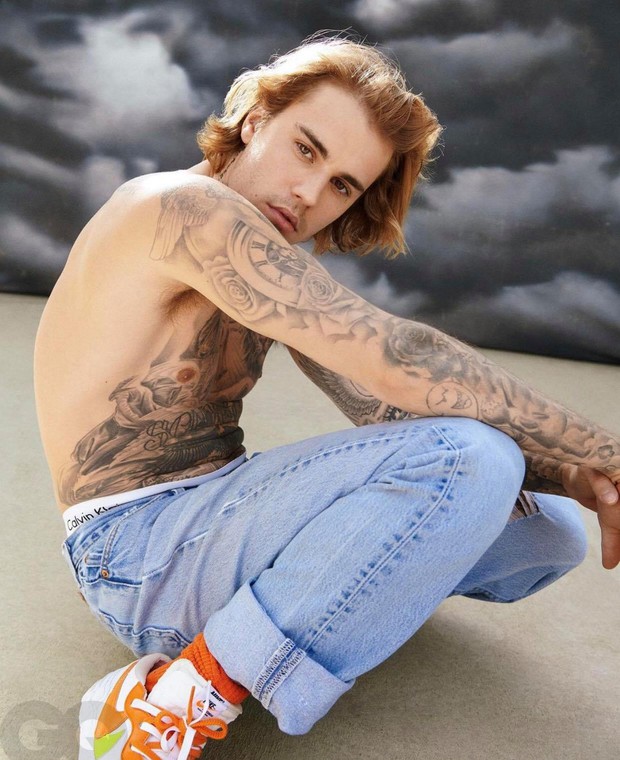 Justin Bieber cởi trần khoe cơ bắp và hình xăm  Sao Âu Mỹ  Việt Giải Trí