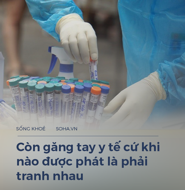 Một điều dưỡng 23 năm làm ở Bạch Mai: Giờ chúng tôi phải tranh nhau cả găng tay y tế, lương thì có lúc không đủ đóng học cho con - Ảnh 2.