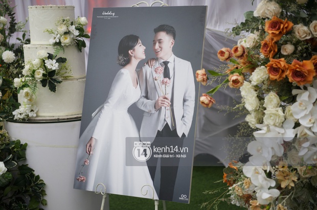 Hé lộ toàn cảnh lễ đường và ảnh cưới của Phan Mạnh Quỳnh tại Nghệ An: Sân khấu đẹp như cổ tích, quy mô nhìn sơ đã thấy khủng! - Ảnh 4. Hé lộ toàn cảnh lễ đường và ảnh cưới của Phan Mạnh Quỳnh tại Nghệ An: Sân khấu đẹp như cổ tích, quy mô nhìn sơ đã thấy khủng! - Ảnh 4.