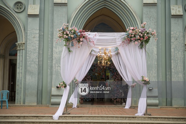 Hé lộ toàn cảnh lễ đường và ảnh cưới của Phan Mạnh Quỳnh tại Nghệ An: Sân khấu đẹp như cổ tích, quy mô nhìn sơ đã thấy khủng! - Ảnh 10. Hé lộ toàn cảnh lễ đường và ảnh cưới của Phan Mạnh Quỳnh tại Nghệ An: Sân khấu đẹp như cổ tích, quy mô nhìn sơ đã thấy khủng! - Ảnh 10.