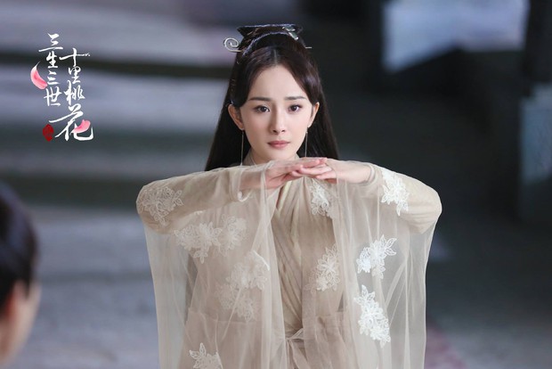 8 lần Dương Mịch hóa mỹ nhân cổ trang đẹp bá cháy: Số 5 quá kinh điển, so kè với cả Lưu Diệc Phi - Lâm Tâm Như - Ảnh 22. 8 lần Dương Mịch hóa mỹ nhân cổ trang đẹp bá cháy: Số 5 quá kinh điển, so kè với cả Lưu Diệc Phi - Lâm Tâm Như - Ảnh 22.