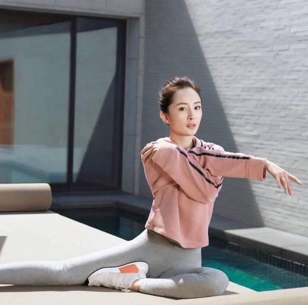 Đốn ngã dân tình với đường cong chẳng có nổi 1% mỡ thừa, Dương Mịch sở hữu điều này là nhờ 6 bí quyết cực dễ - Ảnh 6. Đốn ngã dân tình với đường cong chẳng có nổi 1% mỡ thừa, Dương Mịch sở hữu điều này là nhờ 6 bí quyết cực dễ - Ảnh 6.