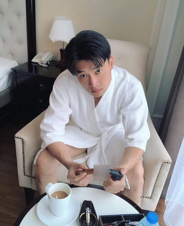 Loạt ảnh nhạy cảm được cho là của Quốc Trường bị đào lại giữa tin đồn hẹn hò - Ảnh 5. Loạt ảnh nhạy cảm được cho là của Quốc Trường bị đào lại giữa tin đồn hẹn hò - Ảnh 5.
