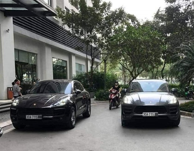 Hà Nội: Công an truy tìm tài xế xe Porsche Macan gắn biển số giả sau vụ 2 xe sinh đôi chạm mặt nhau - Ảnh 1.