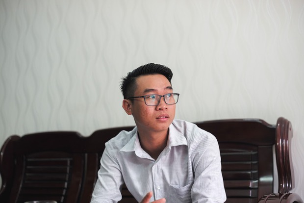 Chàng trai “trốn” bố mẹ để đi lái xe cứu thương: “Chỉ cần sớm một giây là cứu được một mạng người nên mình phải luôn sẵn sàng” - Ảnh 5. Chàng trai “trốn” bố mẹ để đi lái xe cứu thương: “Chỉ cần sớm một giây là cứu được một mạng người nên mình phải luôn sẵn sàng” - Ảnh 5.