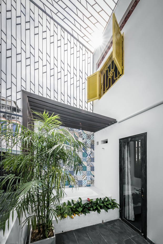 Vợ chồng trẻ xây nhà 2,2 tỷ nổi nhất ngõ, dành hẳn một nửa diện tích cho chi tiết độc đáo này - Ảnh 8. Vợ chồng trẻ xây nhà 2,2 tỷ nổi nhất ngõ, dành hẳn một nửa diện tích cho chi tiết độc đáo này - Ảnh 8.