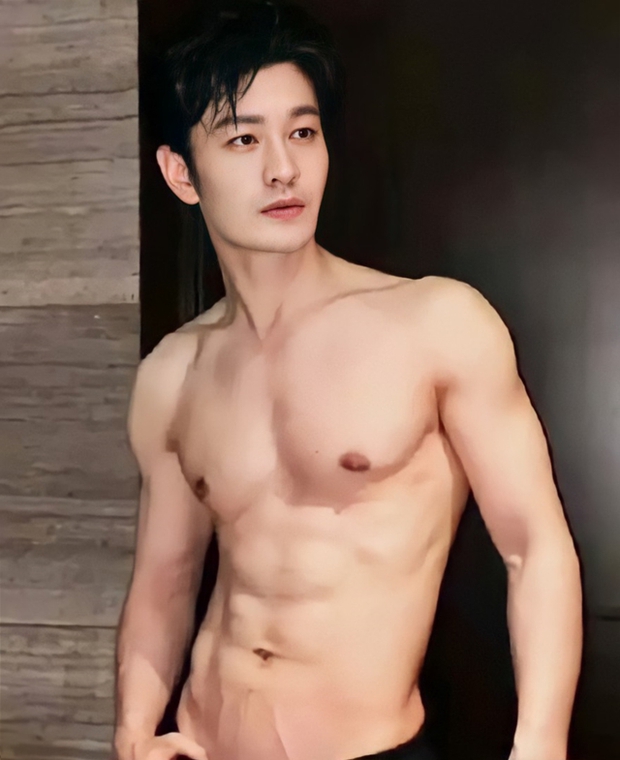 Xịt máu mũi với những lần khoe cơ bắp cuồn cuộn của mỹ nam Cbiz: Lý Hiện đã nóng bỏng, Huỳnh Hiểu Minh U45 còn mlem hơn - Ảnh 4. Xịt máu mũi với những lần khoe cơ bắp cuồn cuộn của mỹ nam Cbiz: Lý Hiện đã nóng bỏng, Huỳnh Hiểu Minh U45 còn mlem hơn - Ảnh 4.