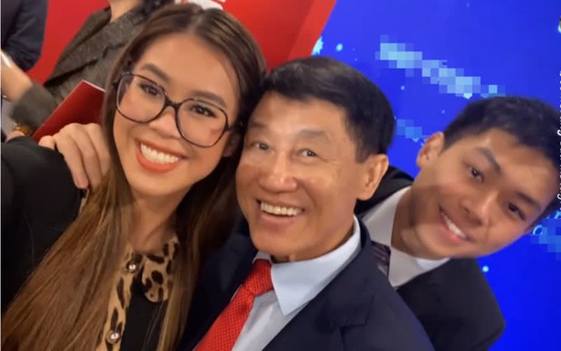 Jonathan Hạnh Nguyễn: Ông bố tỷ phú bên ngoài nhiều tiền, bên trong có trái tim ấm áp khiến ai cũng tan chảy - Ảnh 9.