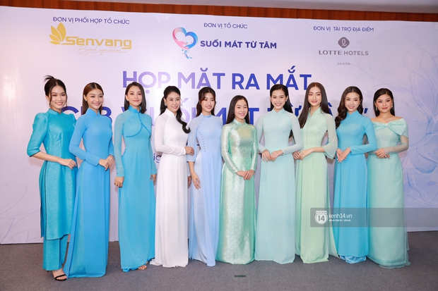 Sự kiện quy tụ dàn hậu đình đám Vbiz: Đỗ Mỹ Linh đẹp nền nã, Đỗ Thị Hà có lép vế khi chung khung hình với Lương Thuỳ Linh? - Ảnh 31. Sự kiện quy tụ dàn hậu đình đám Vbiz: Đỗ Mỹ Linh đẹp nền nã, Đỗ Thị Hà có lép vế khi chung khung hình với Lương Thuỳ Linh? - Ảnh 31.