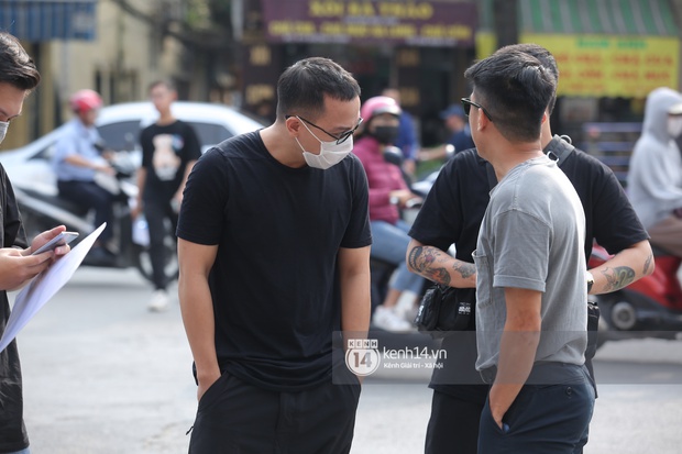 Độc quyền: Bộ 3 giám khảo Touliver, Rhymastic, JustaTee tập trung cao độ tại vòng casting Rap Việt miền Bắc - Ảnh 3.