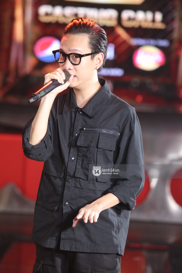 Độc quyền: Bộ 3 giám khảo Touliver, Rhymastic, JustaTee tập trung cao độ tại vòng casting Rap Việt miền Bắc - Ảnh 6.