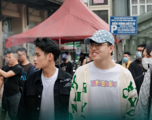 Dàn thí sinh Rap Việt mùa 1 tại casting Rap Việt miền Bắc: Kẻ đến tranh tài, người đi cổ vũ hội anh em - Ảnh 1.