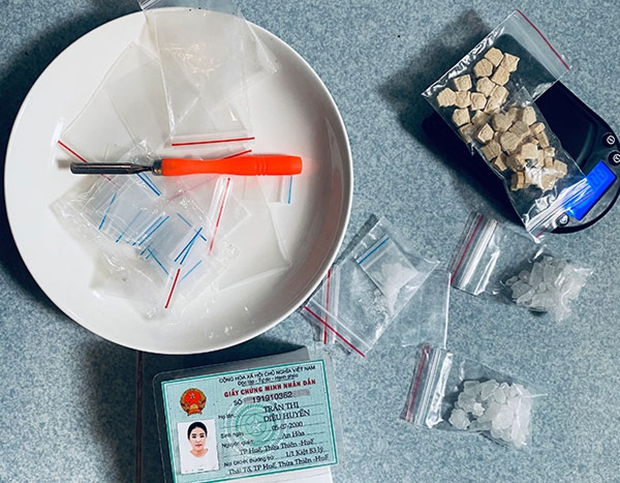 Hot girl mở quán bún bò Huế để bán ma túy - Ảnh 2.