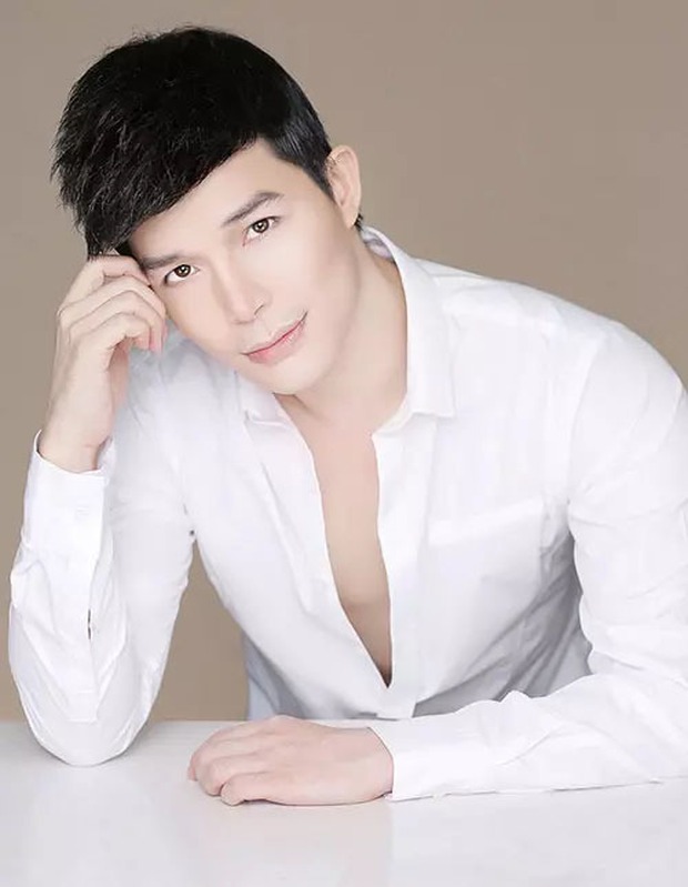 Thuyết âm mưu: Tất cả những drama vừa qua như để dọn đường cho Nathan Lee debut lại từ đầu đấy à? - Ảnh 5. Thuyết âm mưu: Tất cả những drama vừa qua như để dọn đường cho Nathan Lee debut lại từ đầu đấy à? - Ảnh 5.