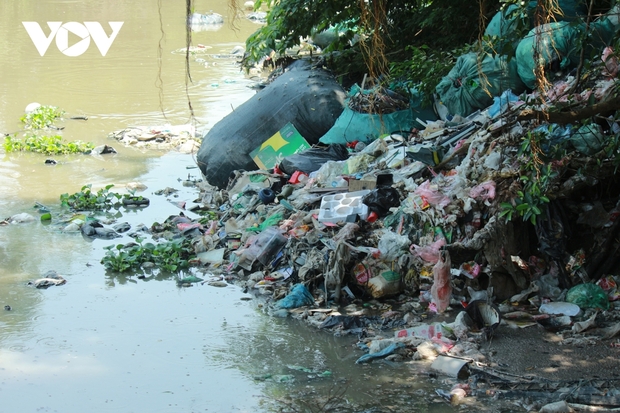 Ngạt thở vì ô nhiễm ở làng tái chế nhựa phế thải lớn nhất Hà Nội - Ảnh 5.